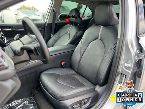 Used 2024 Toyota Camry XSE FWD image 17