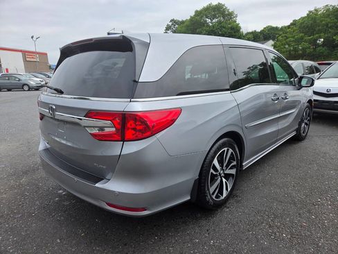 Used 2018 Honda Odyssey Elite image 6