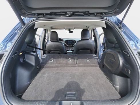 Used 2020 Jeep Cherokee Limited image 13