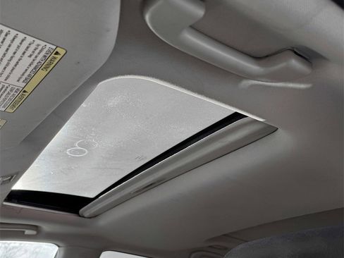 Used 2013 Nissan Pathfinder SL w/ SL Premium Pkg image 16