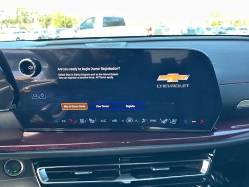 New 2026 Chevrolet Traverse RS image 24