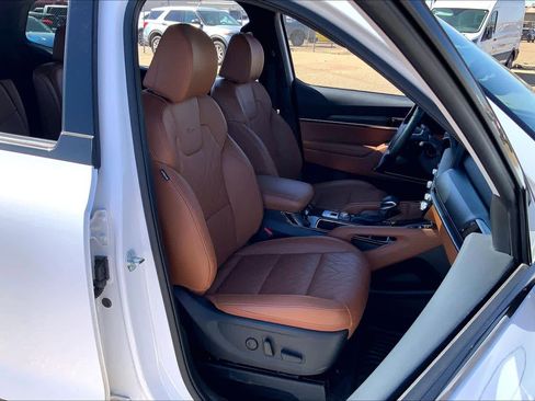 Certified 2025 Kia Telluride SX Prestige X-Pro image 9