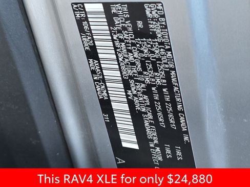 Used 2024 Toyota RAV4 XLE image 39
