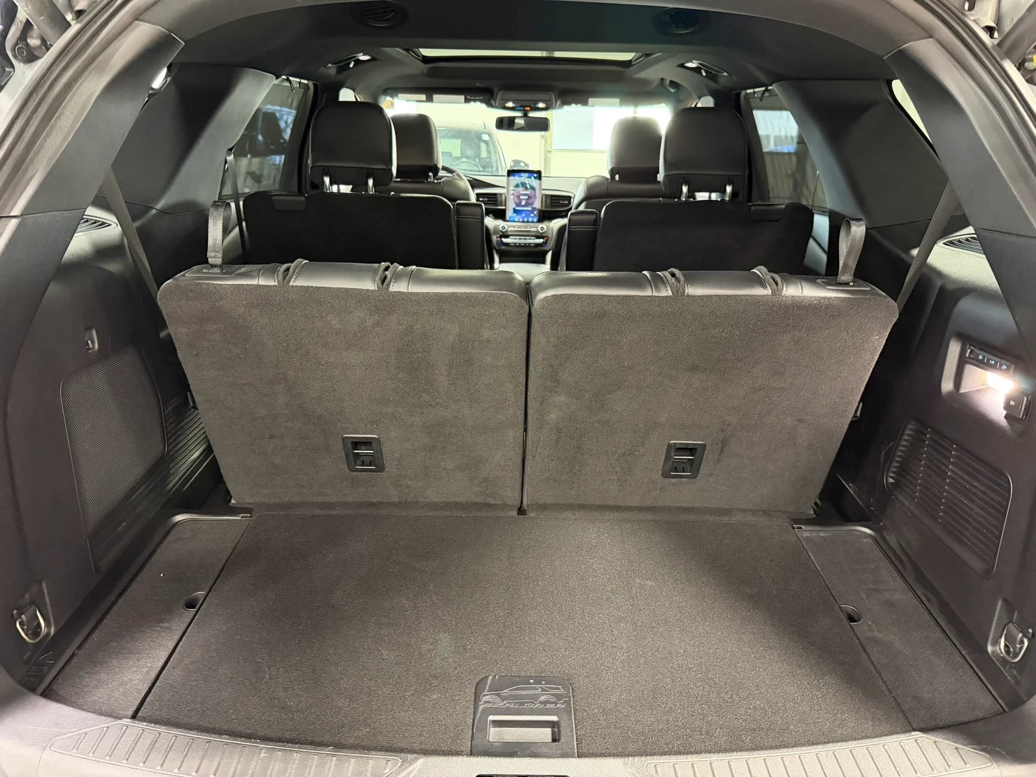 Used 2020 Ford Explorer ST w/ ST Street Pack AWD/4WD image 32