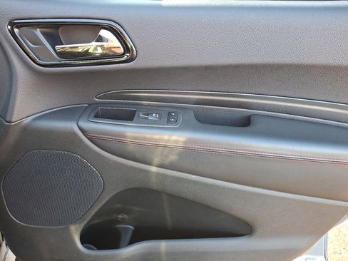 Certified 2023 Dodge Durango R/T w/ Tow 'N Go Package image 10