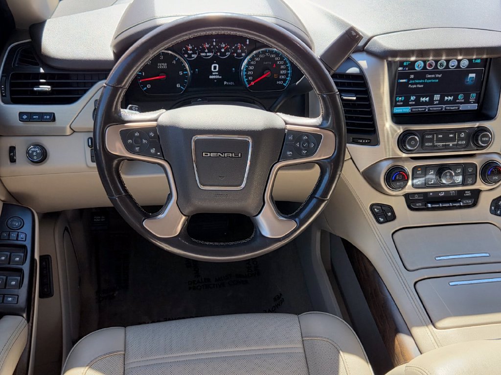 Used 2019 GMC Yukon XL Denali w/ Open Road Package RWD image 14