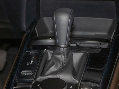 Used 2025 MAZDA CX-30 AWD 2.5 S w/ Premium Package image 22