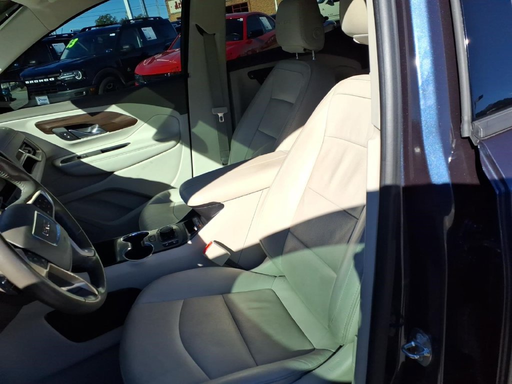 Used 2019 GMC Terrain Denali w/ Advanced Safety Package FWD image 21