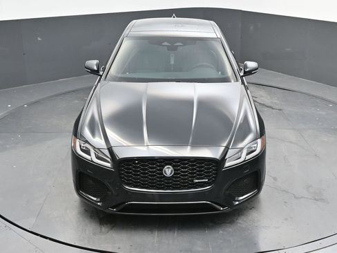 New 2024 Jaguar XF R-Dynamic SE image 37