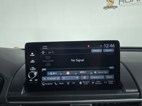 Used 2024 Honda Pilot Touring image 21