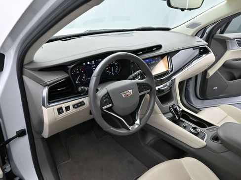 Certified 2023 Cadillac XT6 Premium Luxury w/ Technology Package image 13