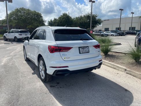 Used 2019 Audi Q3 2.0T Premium Plus w/ Premium Plus Package AWD/4WD image 50