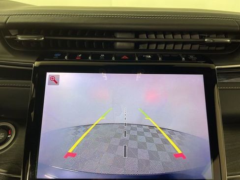 Used 2023 Jeep Grand Cherokee Overland image 26