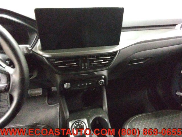 Used 2023 Ford Escape Active w/ Tech Pack #1 AWD/4WD image 12