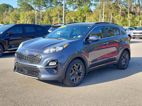 Used 2020 Kia Sportage S w/ S FWD Sunroof Package image 3
