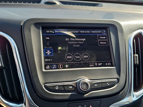 Certified 2023 Chevrolet Equinox LT FWD image 16