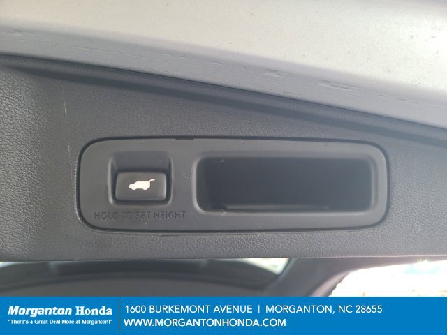 Used 2018 Honda CR-V Touring image 22