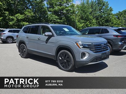 New 2026 Volkswagen Atlas SE