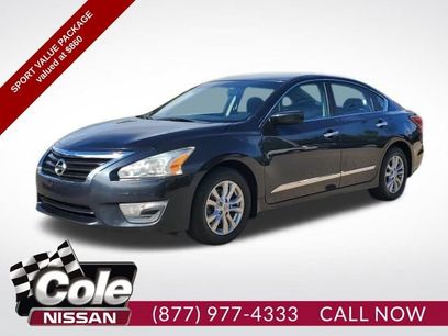 Used 2015 Nissan Altima 2.5 S w/ Sport Value Package