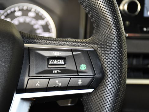 Used 2023 Mitsubishi Outlander SE AWD/4WD image 21