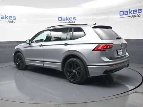 Used 2023 Volkswagen Tiguan SE R-Line FWD image 6