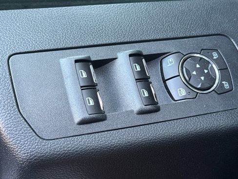 Used 2018 Ford F150 Lariat AWD/4WD image 11