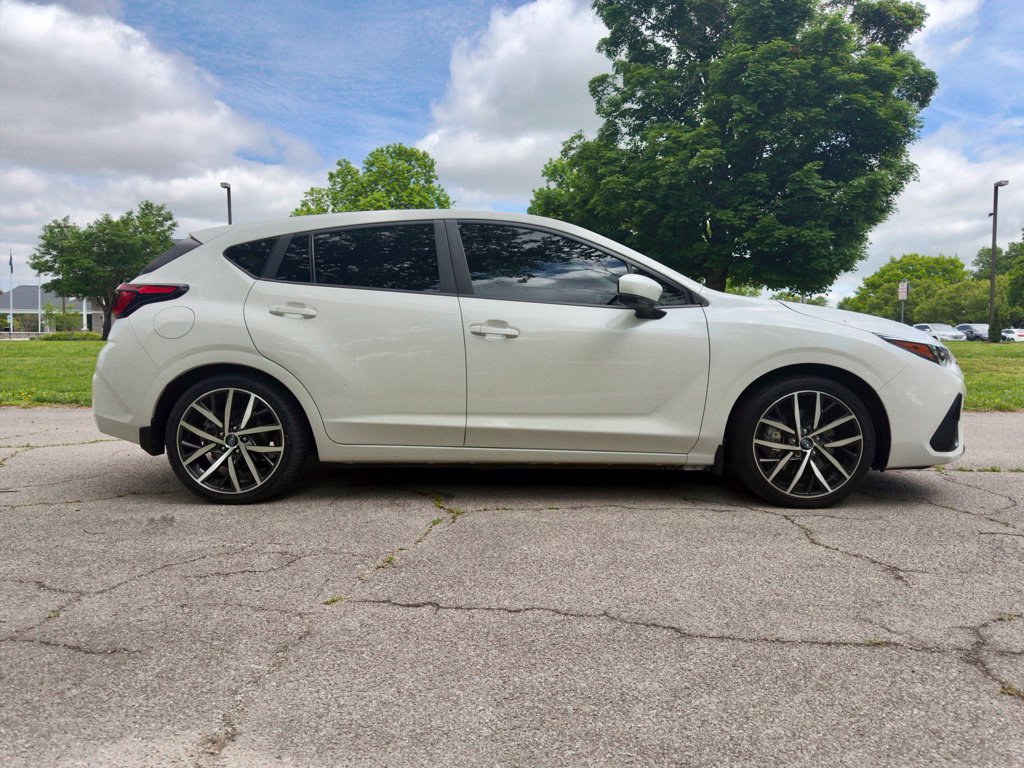 Used 2024 Subaru Impreza 2.0i Sport w/ Popular Package #1 AWD/4WD image 3