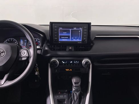 Certified 2022 Toyota RAV4 LE FWD image 15