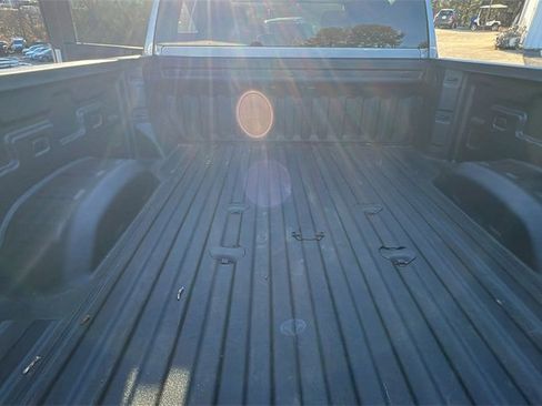 Used 2024 Chevrolet Silverado 2500 Custom w/ Custom Convenience Package image 10