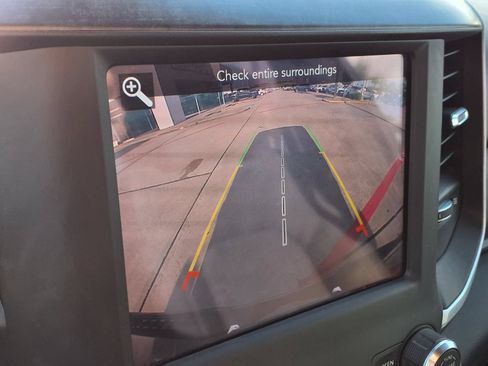 Used 2020 RAM 1500 Big Horn AWD/4WD image 20