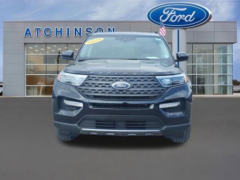 Certified 2024 Ford Explorer XLT w/ Equipment Group 202A AWD/4WD image 3