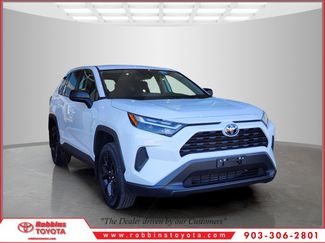 Used 2023 Toyota RAV4 LE video 1