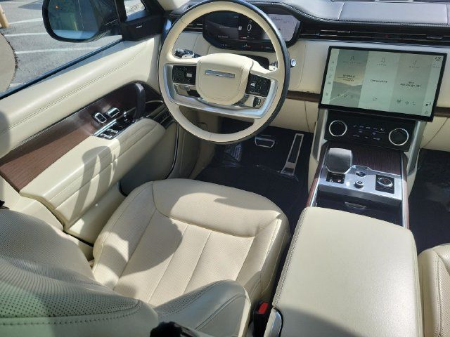 Used 2023 Land Rover Range Rover SE AWD/4WD image 17