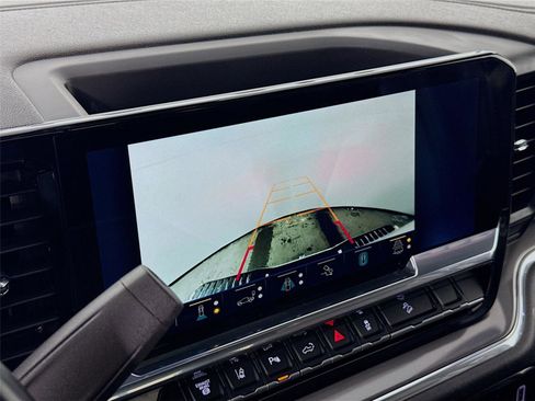 Used 2024 Chevrolet Silverado 3500 High Country w/ High Country Premium Package image 13