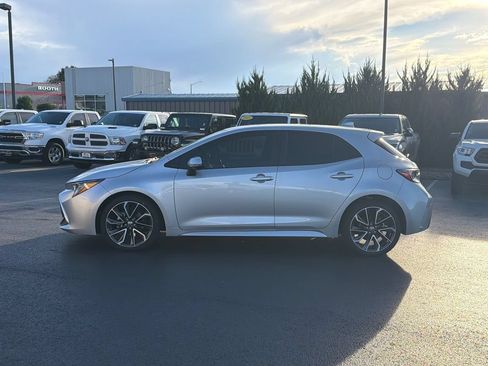 Used 2020 Toyota Corolla XSE FWD image 7