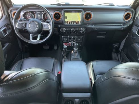 Used 2022 Jeep Gladiator Mojave w/ Cold Weather Group AWD/4WD image 9