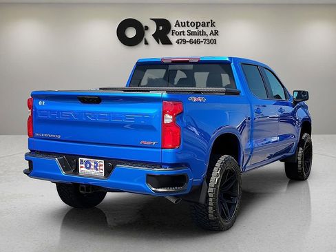 Used 2025 Chevrolet Silverado 1500 RST w/ Convenience Package II AWD/4WD image 5