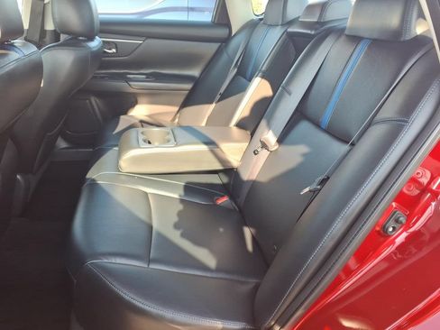 Used 2018 Nissan Altima 2.5 SR w/ SR Special Edition FWD image 14