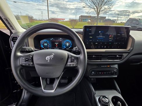 Used 2025 Ford Bronco Sport Big Bend image 16