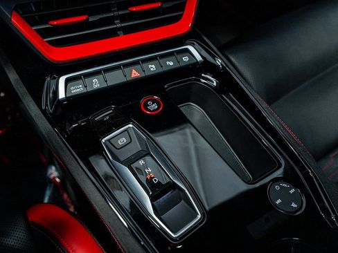 Used 2023 Audi RS e-tron GT image 47