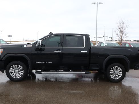 Used 2021 GMC Sierra 2500 Denali w/ Denali Ultimate Package image 11