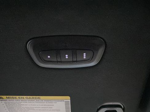 Used 2022 RAM 1500 Limited AWD/4WD image 40