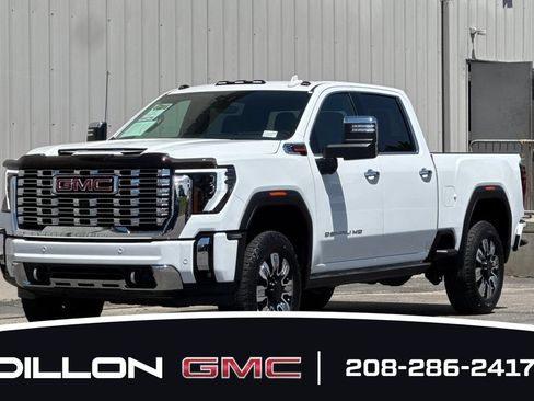 Used 2025 GMC Sierra 2500 Denali w/ Max Trailering Package AWD/4WD image 8