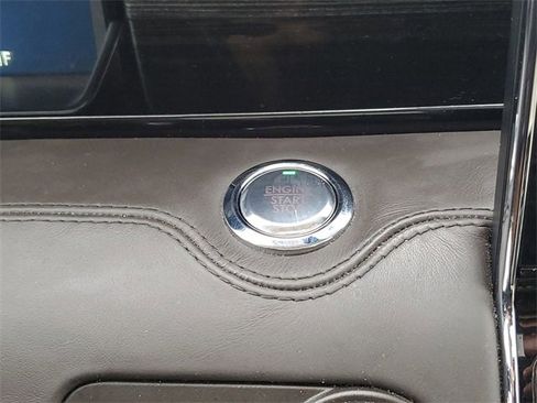 Used 2023 Lincoln Navigator L Black Label image 22