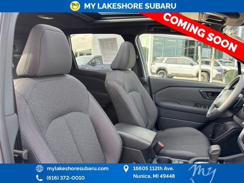 Used 2025 Subaru Forester Premium AWD/4WD image 16