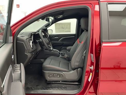 New 2026 Chevrolet Colorado Z71 w/ Technology Package AWD/4WD image 9
