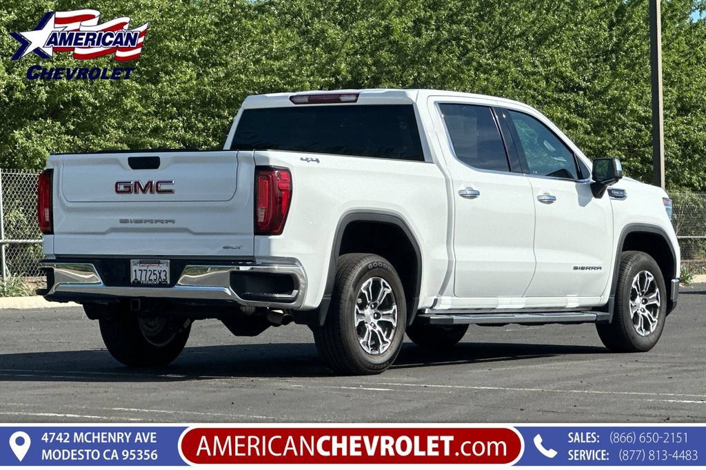 Used 2024 GMC Sierra 1500 SLT AWD/4WD image 4