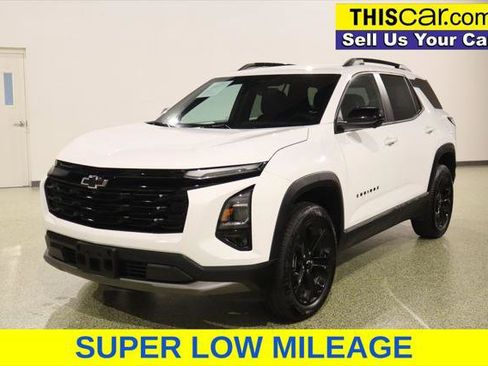 Used 2026 Chevrolet Equinox LT w/ Convenience Package II FWD image 4