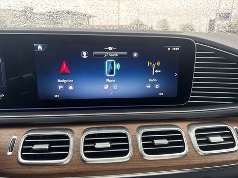 New 2025 Mercedes-Benz GLS 450 4MATIC image 19