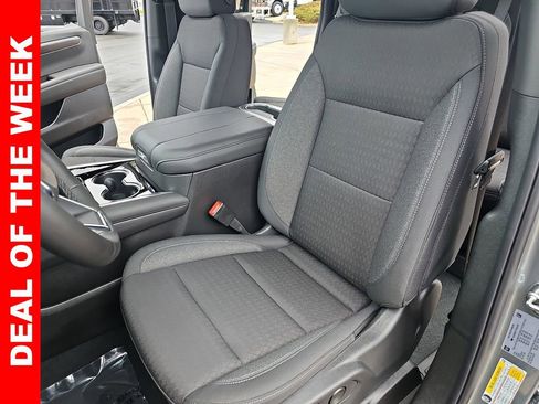 New 2026 Chevrolet Suburban LS image 15